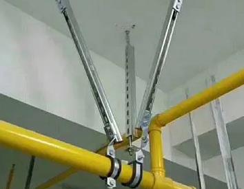 闸阀支撑架的质量要求。价格决定了南丹抗震支撑框架的质量。